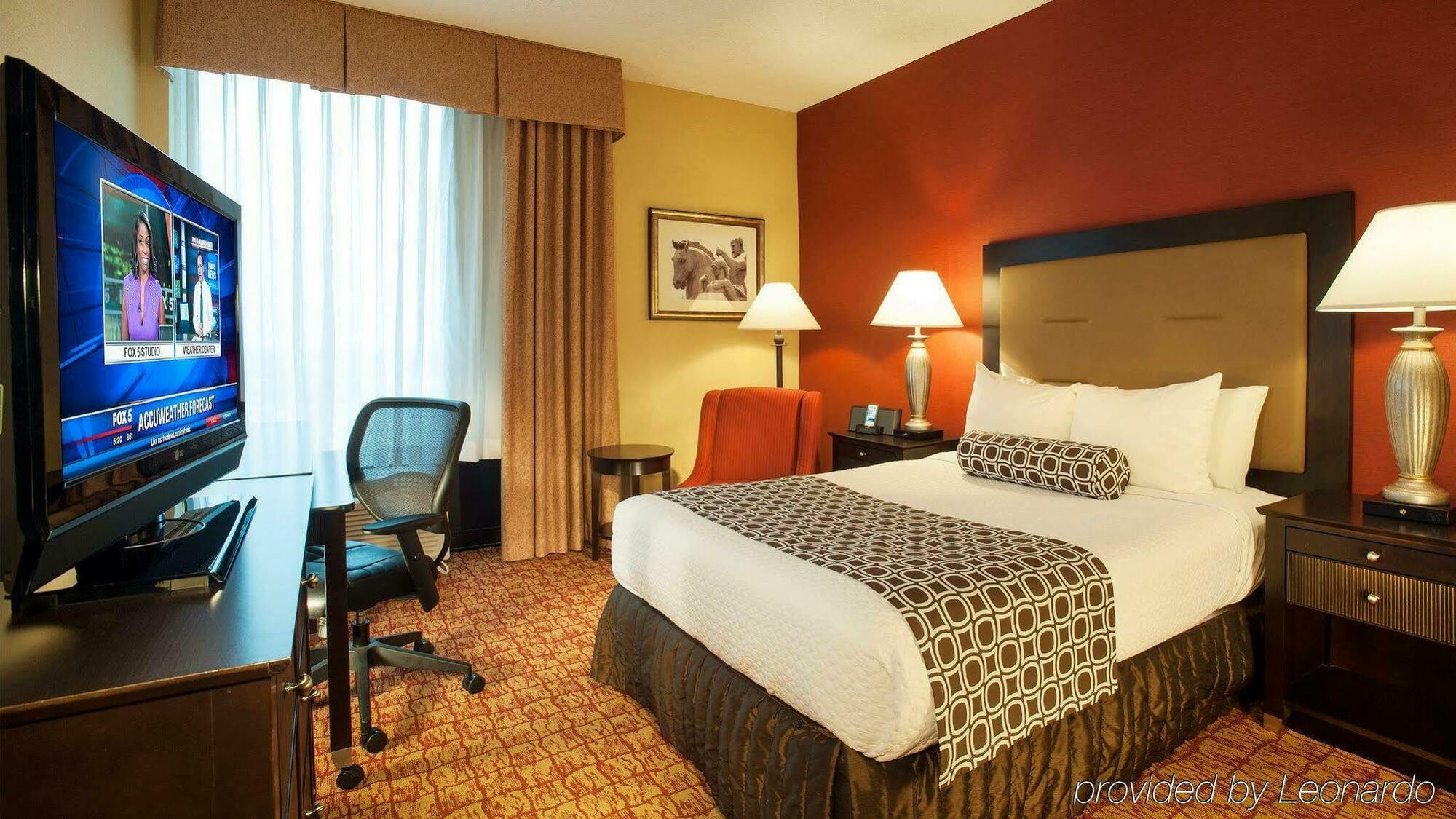 Doubletree By Hilton Mclean Tysons Ξενοδοχείο Tysons Corner Εξωτερικό φωτογραφία